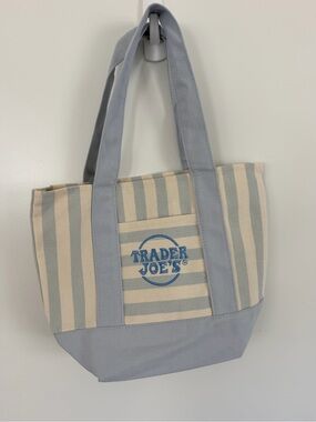 Trader joes Blue & Cream Striped Canvas Tote Bag NWT